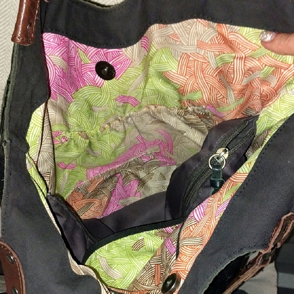 Black and Brown Leather Hobo Bag - Picture 7 of 8